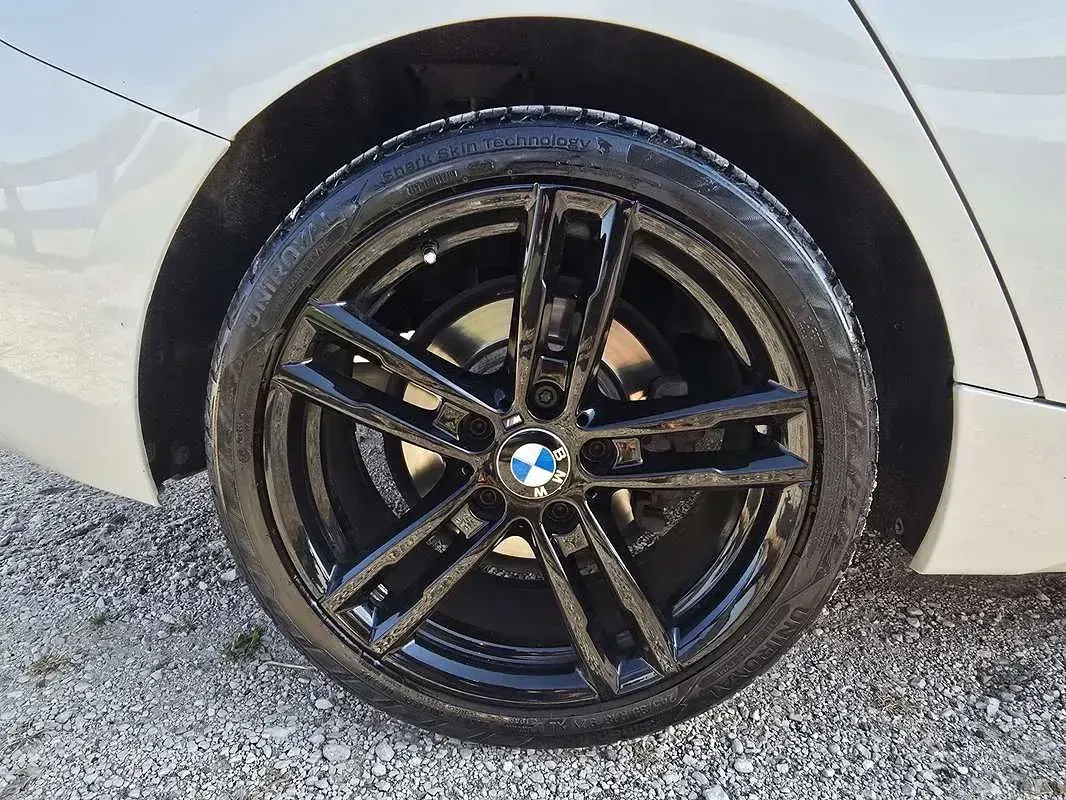 Usata BMW 118 Efficient Dynamics 136 CV (100 kW) 2018 Utilitaria
