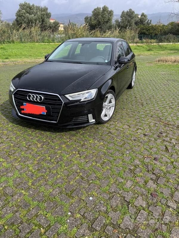 Nero Usata 2017 Audi A3 Tre volumi | 18.000 € - Immagine 1/4