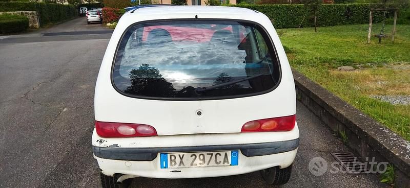 Usata Fiat 600 2002 Bianco Berlina