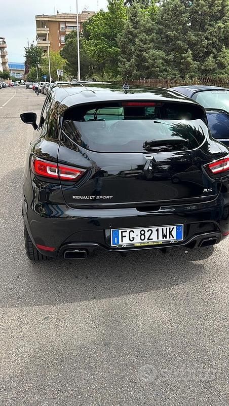 Usata Renault Clio IV Trophy 220 CV (161 kW) 2017 Berlina