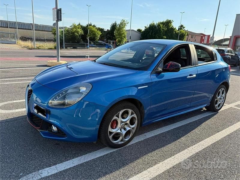 Usata Alfa Romeo Giulietta 120 CV (88 kW) 2018 Blu Utilitaria