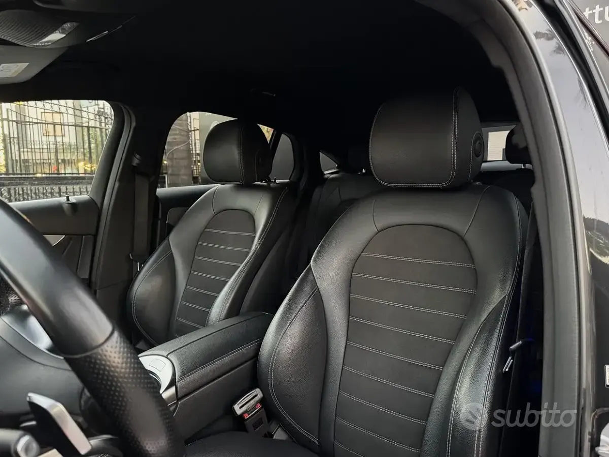 Usata Mercedes GLC220 Premium 194 CV (142 kW) 2020 Grigio SUV