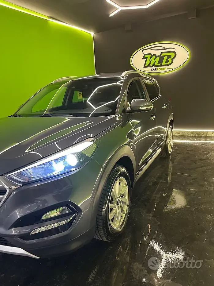 Usata Hyundai Tucson Xpossible 116 CV (85 kW) 2016 Grigio SUV