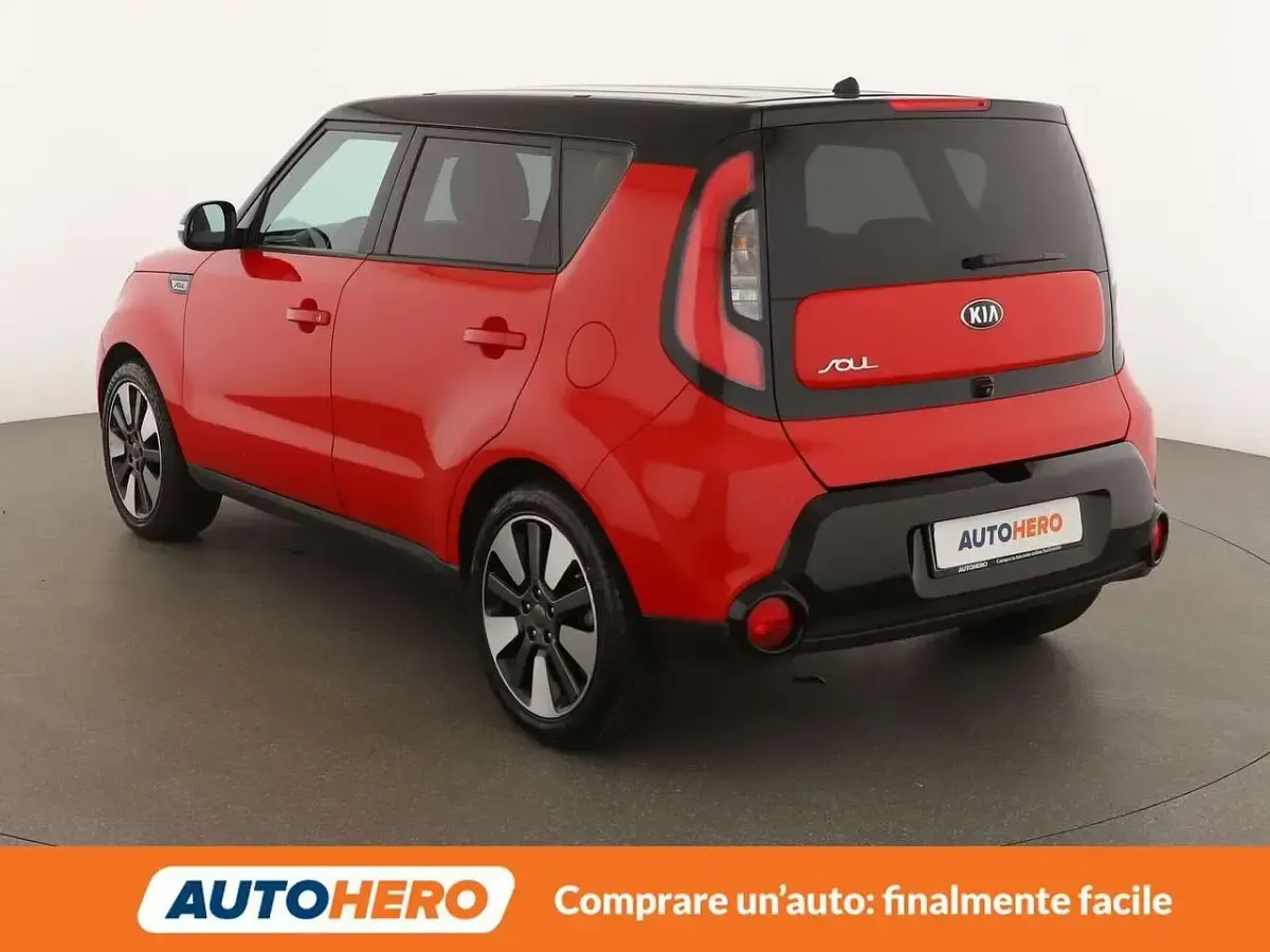 Usata Kia Soul 132 CV (97 kW) 2015 Rosso SUV