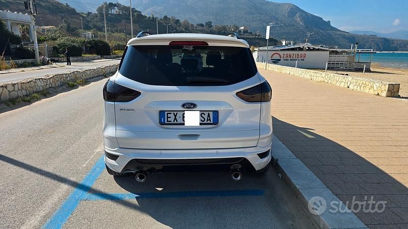 Usata Ford Kuga Titanium X 180 CV (132 kW) 2014 Bianco SUV
