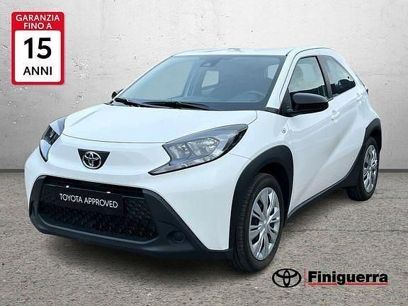 Usata Toyota Aygo X Active 72 CV (52 kW) 2022 Bianco SUV