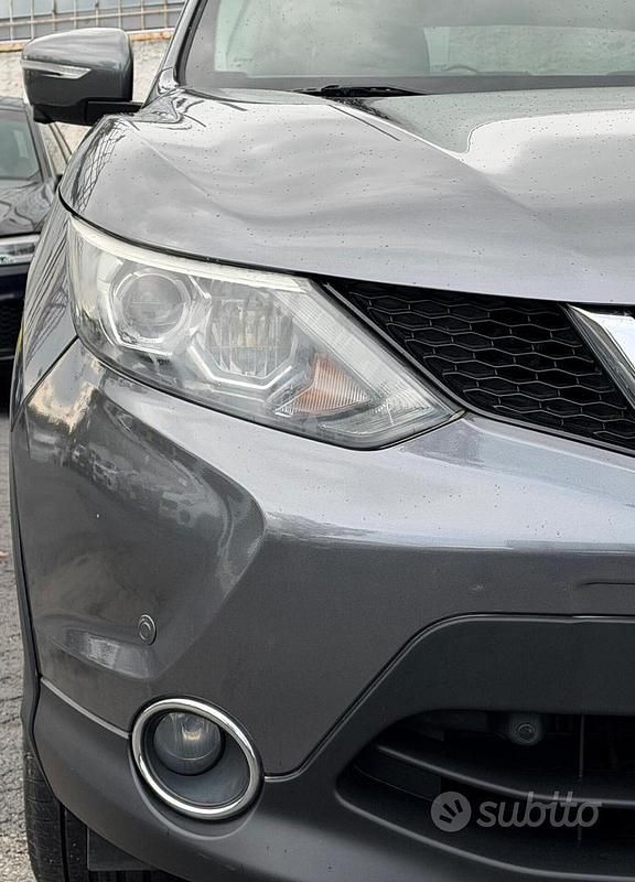 Usata Nissan Qashqai Tekna 110 CV (80 kW) 2014 Grigio SUV