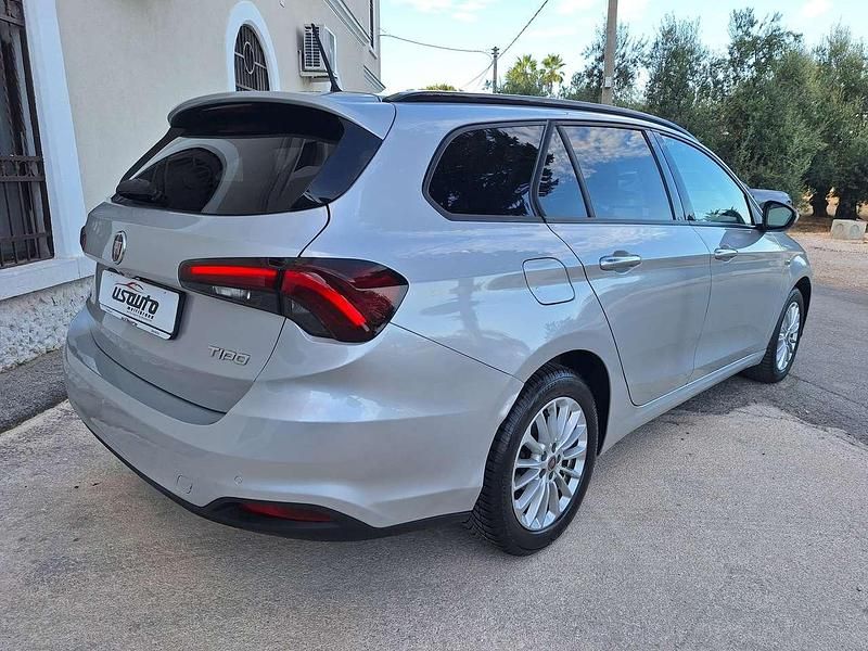 Usata Fiat Tipo 131 CV (96 kW) 2021 Argento Station wagon