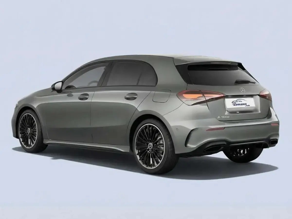 Nuova Mercedes A140 AMG line 116 CV (85 kW) 2026 Grigio Berlina
