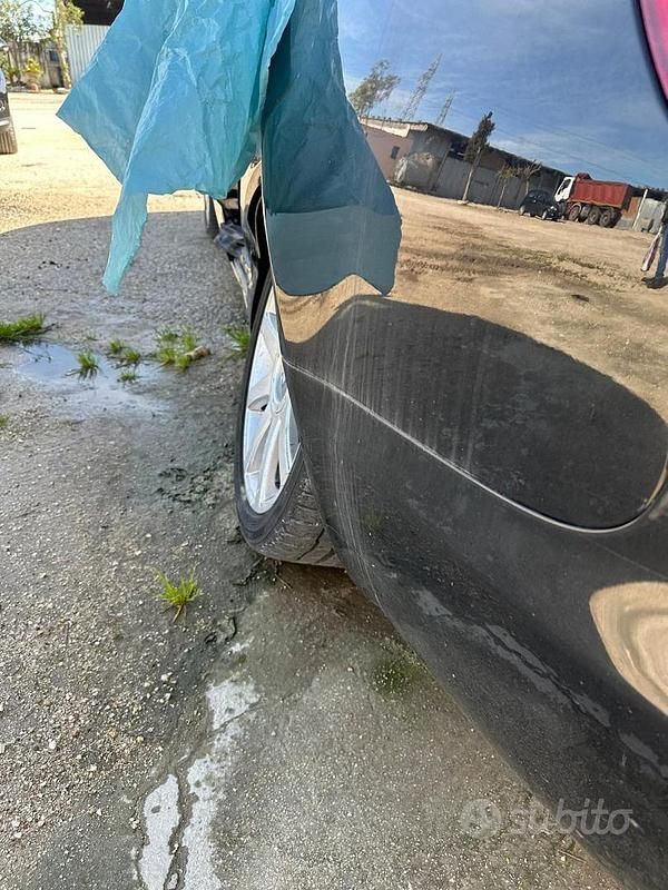 Usata Audi A6 180 CV (132 kW) 2007 Nero Station wagon