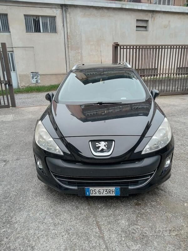 Nero Usata 2008 Peugeot 308 Station wagon | 2700 € (Ottimo prezzo) - Immagine 1/4