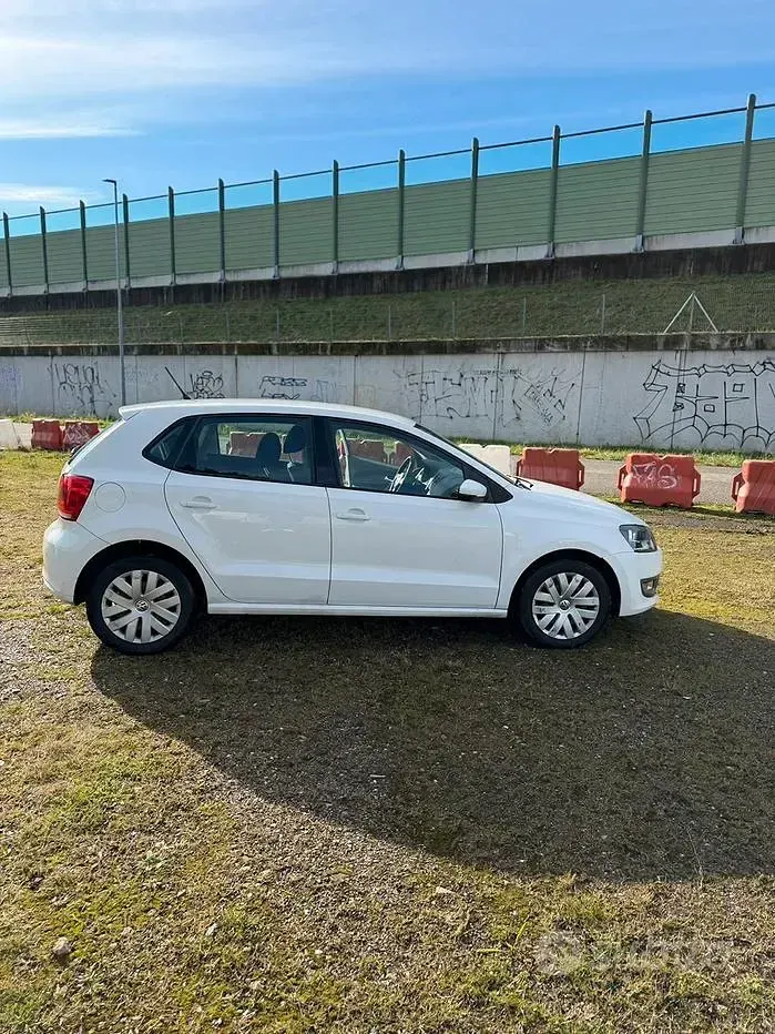 Usata VW Polo 90 CV (66 kW) 2010 Bianco Utilitaria