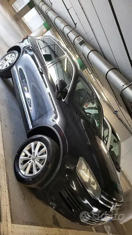 Usata VW Touareg 245 CV (180 kW) 2013 Nero SUV