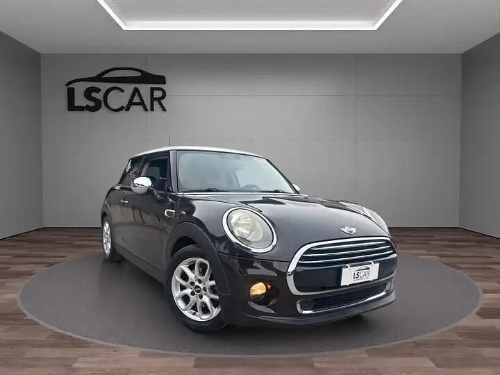 Usata Mini Cooper D Business 116 CV (85 kW) 2015 Nero Utilitaria