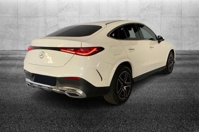 Usata Mercedes GLC200 AMG Line Premium 204 CV (150 kW) 2024 Bianco SUV