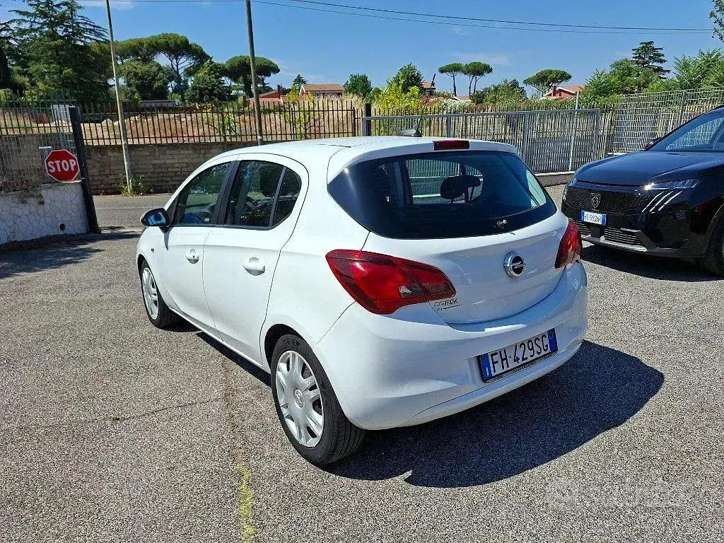 Usata Opel Corsa Innovation 90 CV (66 kW) 2017 Bianco Utilitaria
