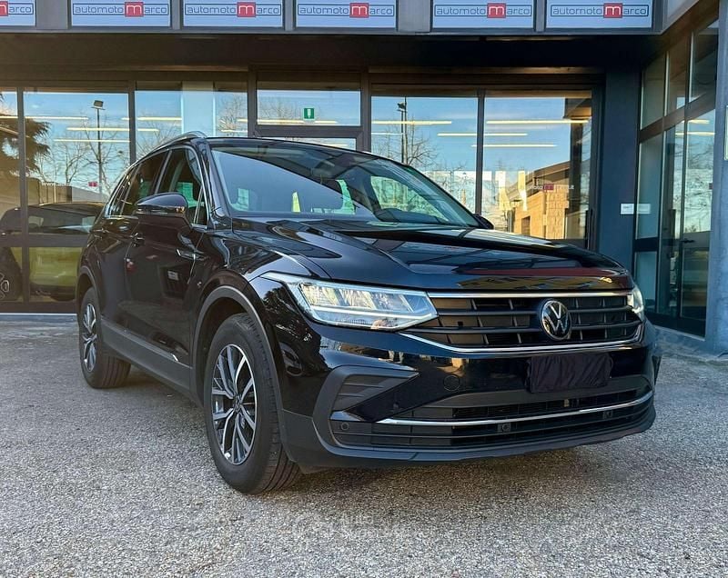 Usata VW Tiguan Life 131 CV (96 kW) 2022 Other SUV
