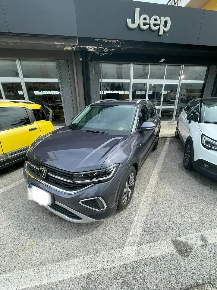 Usata VW T-Cross Style 116 CV (85 kW) 2024 Grigio SUV