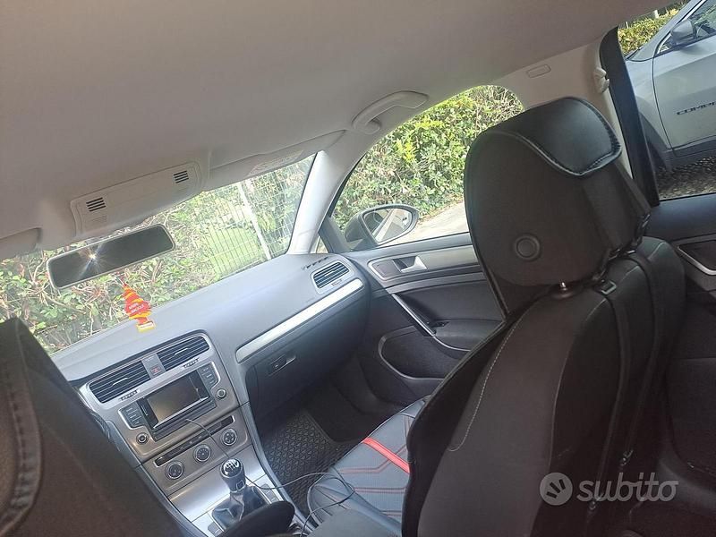 Usata VW Golf VII 110 CV (80 kW) 2014 Berlina