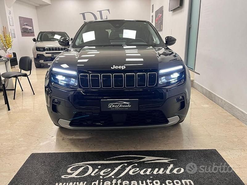 Nero Nuova 2025 Jeep Avenger Summit SUV | 26.900 € (Buon prezzo) - Immagine 1/4