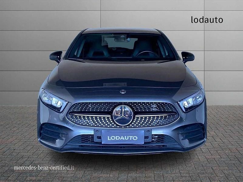 Usata Mercedes A200 Premium 150 CV (110 kW) 2023 Grigio Utilitaria