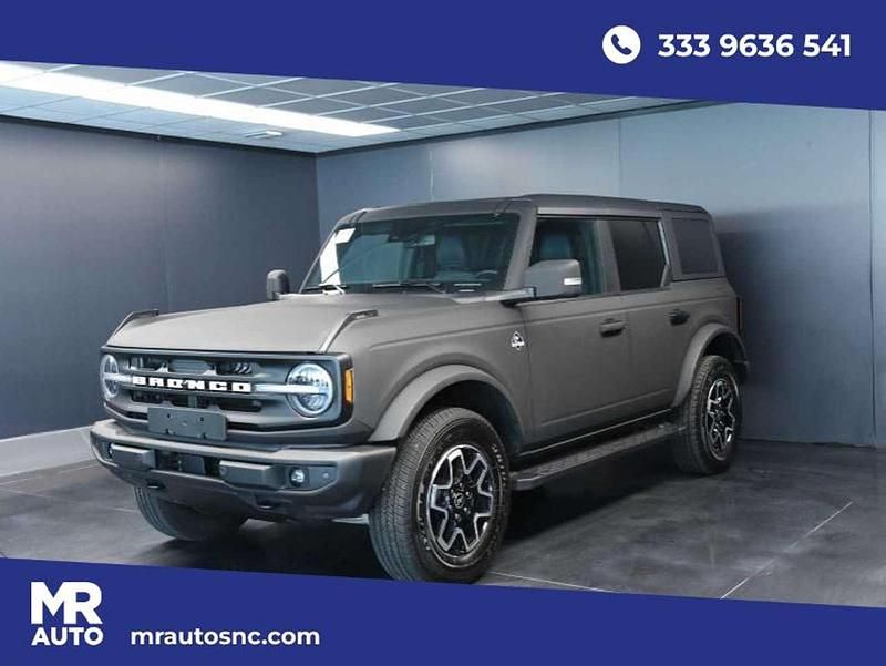 Usata Ford Bronco Outer Banks 334 CV (245 kW) 2024 Nero opaco (wrapping) SUV