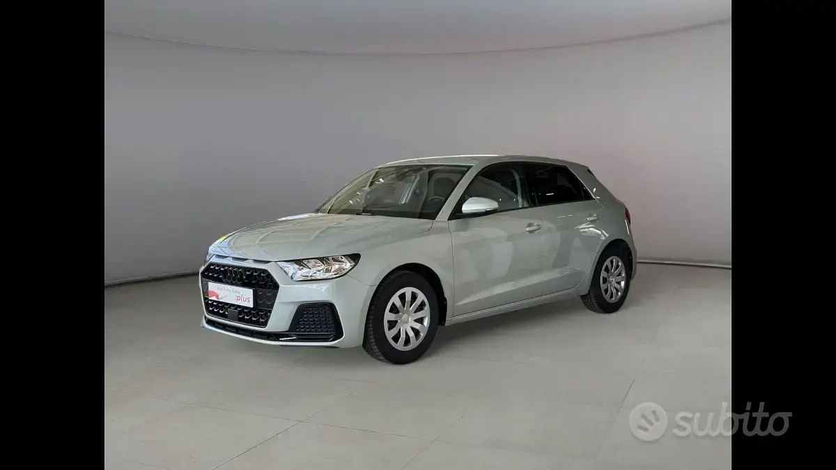 Usata Audi A1 Sportback Business 116 CV (85 kW) 2025 Utilitaria