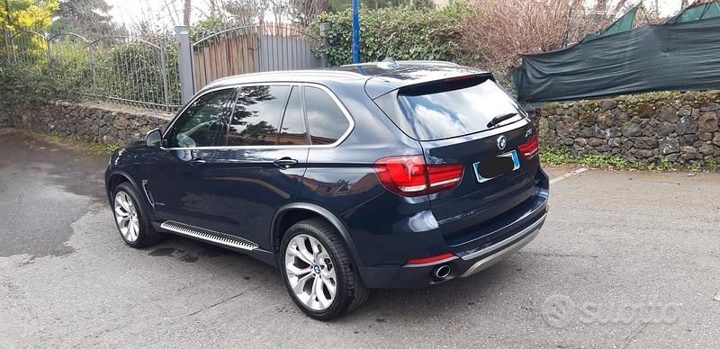 Usata BMW X5 249 CV (183 kW) 2015 Blu/azzurro SUV