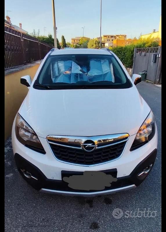 Usata Opel Mokka 136 CV (100 kW) 2015 Bianco SUV