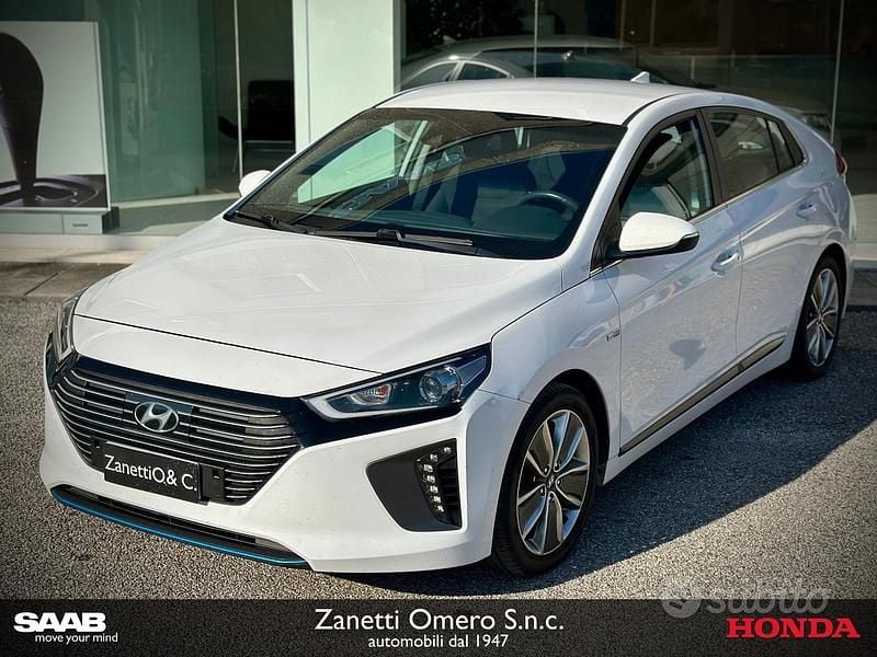 Bianco Usata 2018 Hyundai Ioniq Style Due volumi | 10.500 € (Buon prezzo) - Immagine 1/4