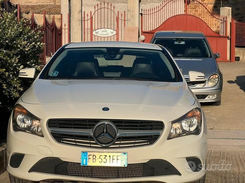 Usata Mercedes CLA180 110 CV (80 kW) 2015 Bianco Berlina
