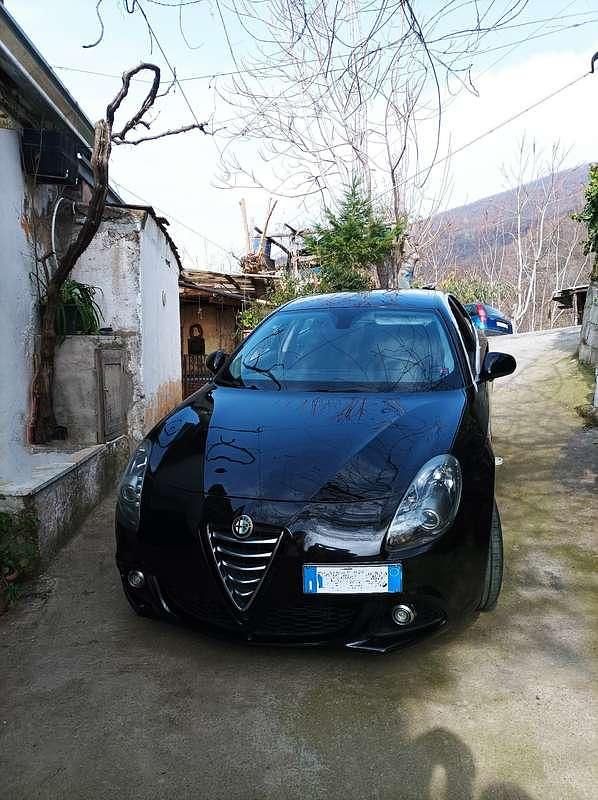 Usata Alfa Romeo Giulietta 120 CV (88 kW) 2017 Utilitaria