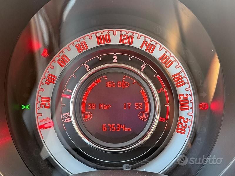 Usata Fiat 500 Lounge 95 CV (69 kW) 2017 Bianco Utilitaria