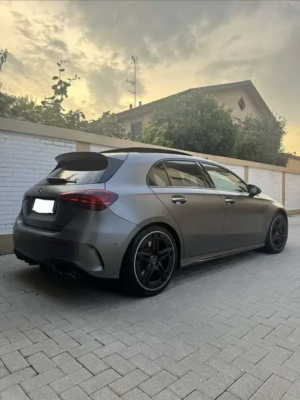 Usata Mercedes A45 AMG Premium Plus 421 CV (309 kW) 2023 Utilitaria