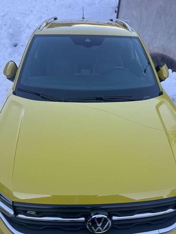 Usata VW T-Cross R-line 116 CV (85 kW) 2024 Giallo SUV