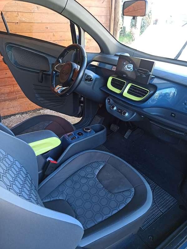Usata XEV Yoyo 14 kW (20 CV) 2024 Blu/azzurro Utilitaria