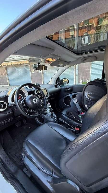 Usata Smart ForTwo Coupé 71 CV (52 kW) 2018 Bianco Coupé