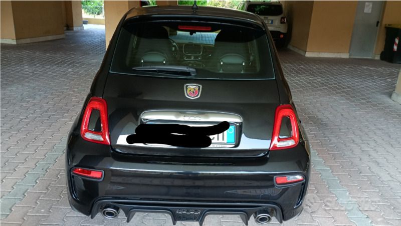 Usata Abarth 500 145 CV (106 kW) 2018 Nero Utilitaria