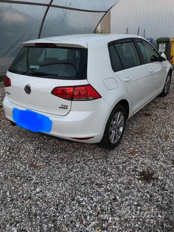 Usata VW Golf VII Comfortline 105 CV (77 kW) 2013 Bianco Berlina