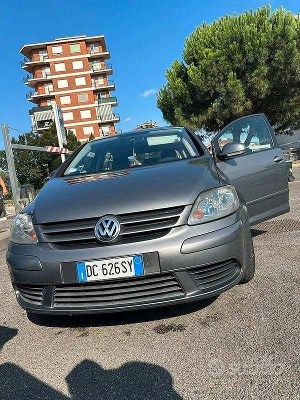 Usata VW Golf Plus 2006 Grigio Monovolume