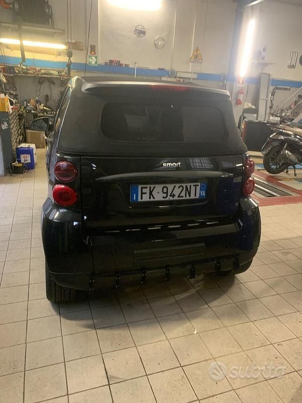 Usata Smart ForTwo Cabrio 71 CV (52 kW) 2012 Nero Cabrio