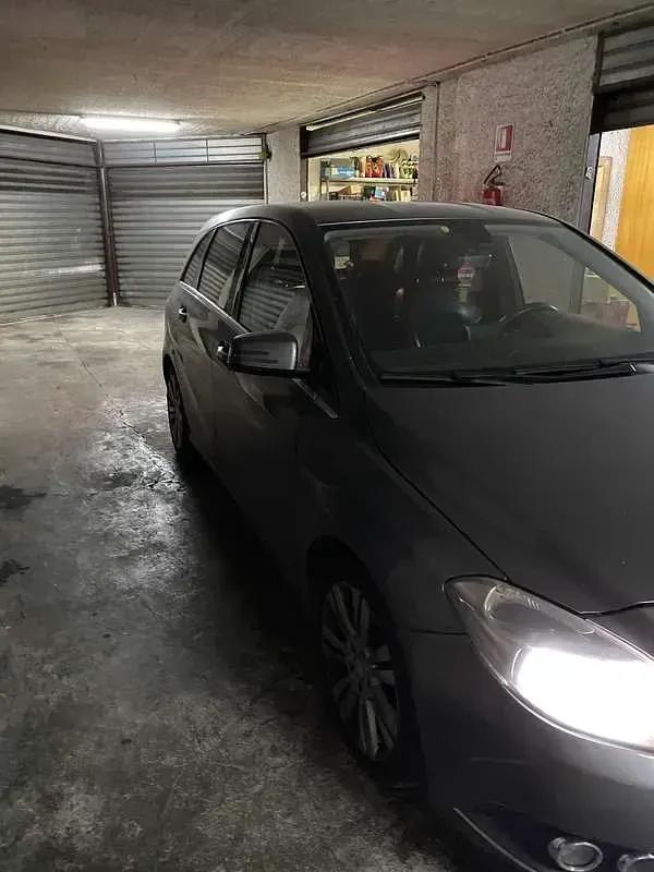 Usata Mercedes B180 Executive 109 CV (80 kW) 2013 Utilitaria