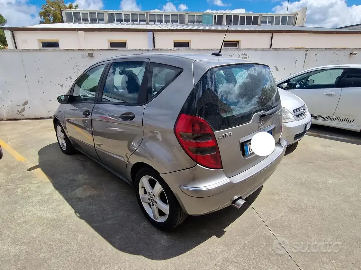 Usata Mercedes A180 Avantgarde 109 CV (80 kW) 2006 Berlina