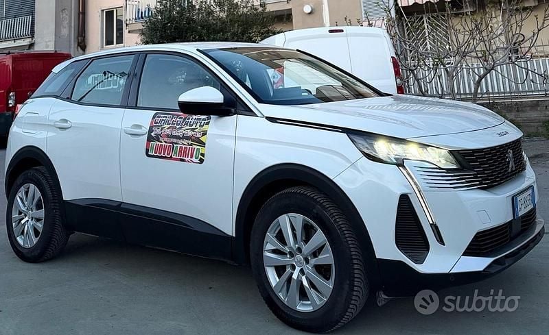 Usata Peugeot 3008 130 CV (95 kW) 2021 Bianco SUV