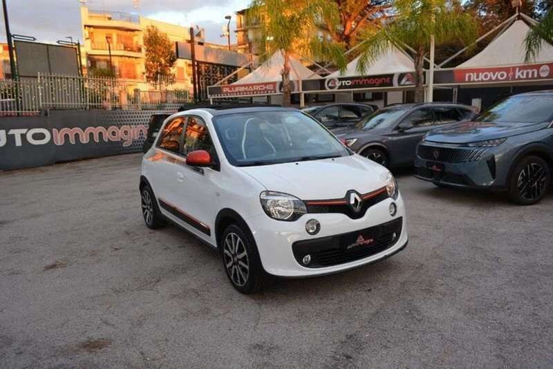 Usata Renault Twingo GT 90 CV (66 kW) 2016 Bianco pastello Utilitaria