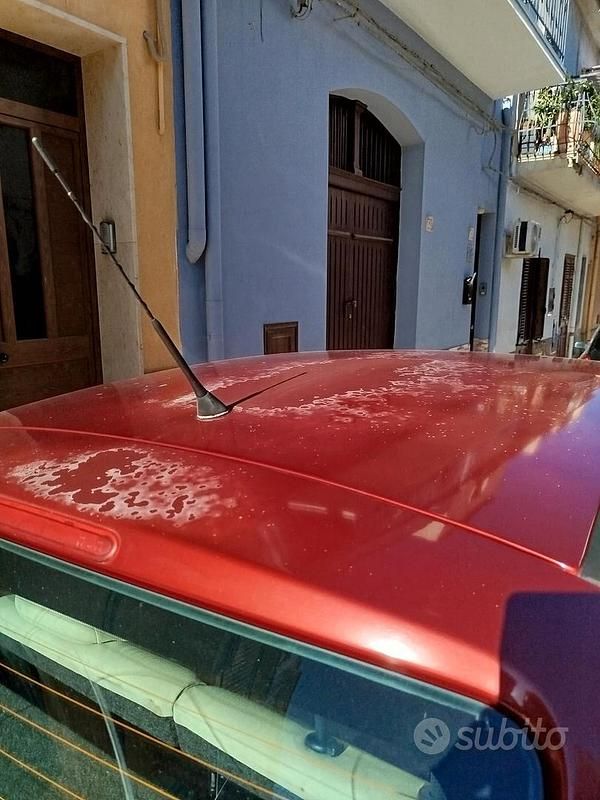 Usata Lancia Ypsilon 60 CV (44 kW) 2005 Rosso Utilitaria