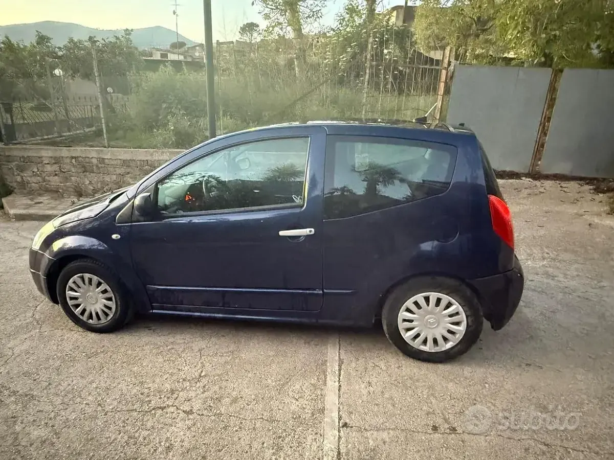 Occasion Citroën C2 2006 Bleue Citadine