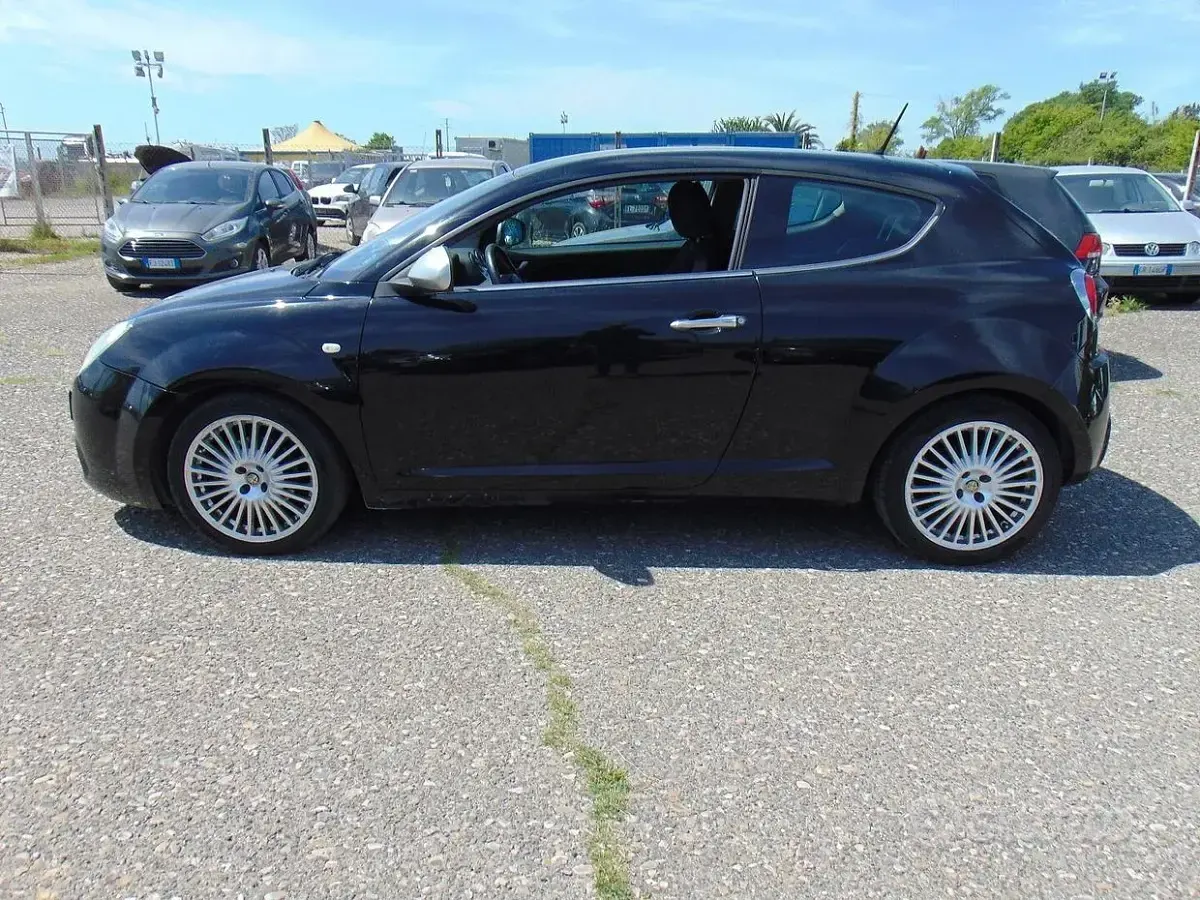 Usata Alfa Romeo MiTo 85 CV (62 kW) 2009 Nero Utilitaria