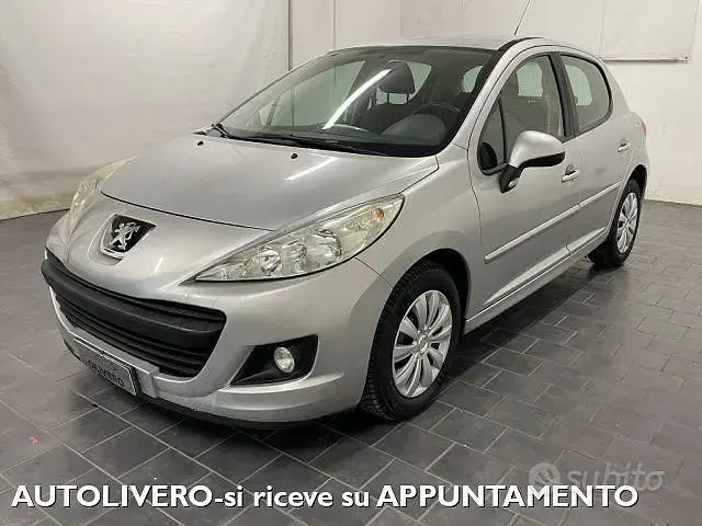 Usata Peugeot 207 68 CV (50 kW) 2014 Grigio Cabrio