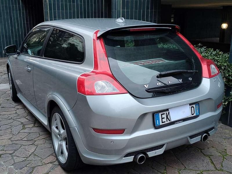 Usata Volvo C30 R-Design 150 CV (110 kW) 2012 Grigio Utilitaria
